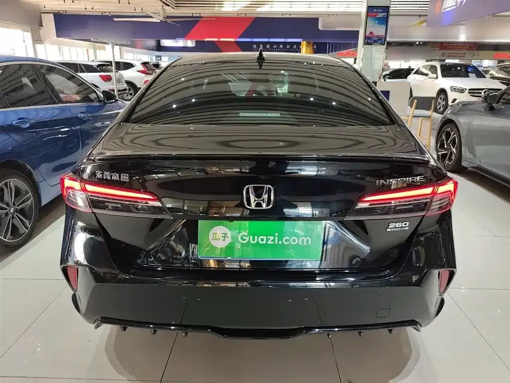 Honda Inspire — фото 6