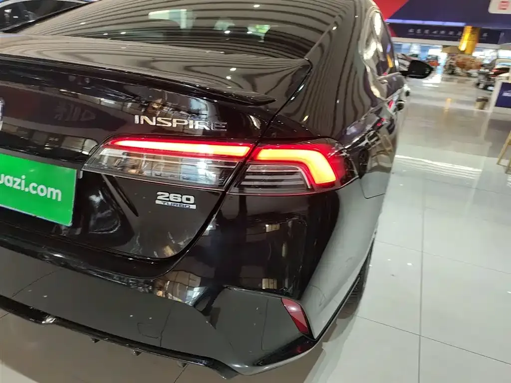 Honda Inspire — фото 8