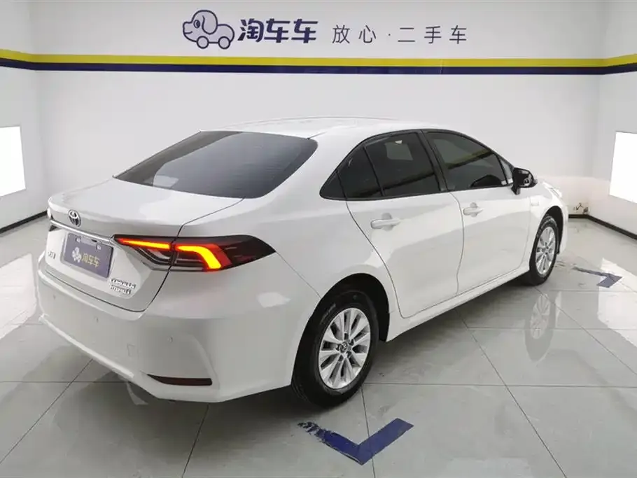 Toyota Corolla 2021 из CN, фото 3