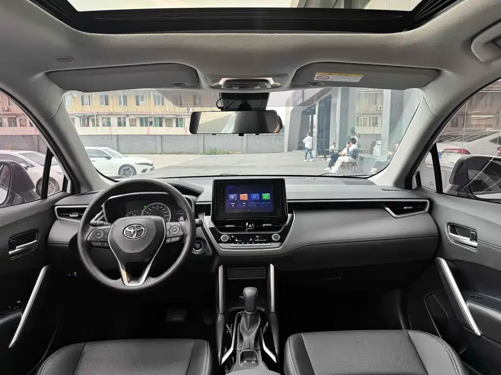 Toyota Frontlander 2023 из CN, фото 5