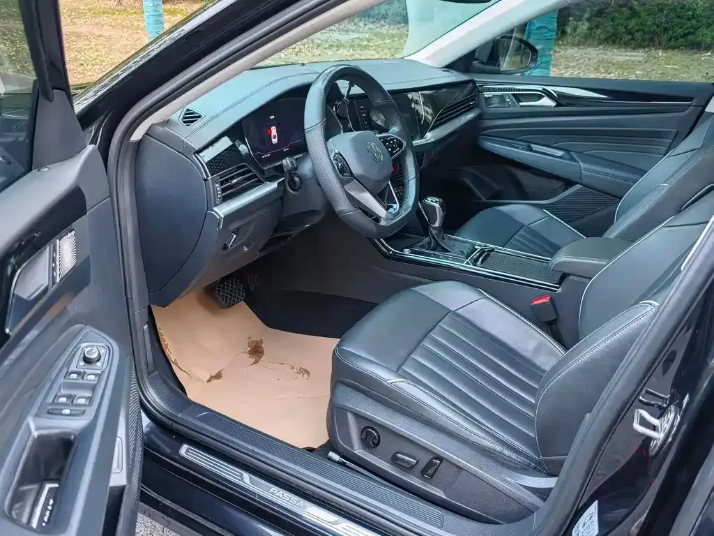 Volkswagen Passat — фото 4