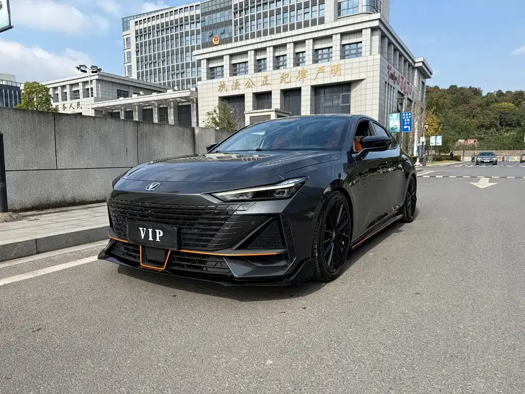 Changan UNI-V 2023 из CN, фото 1