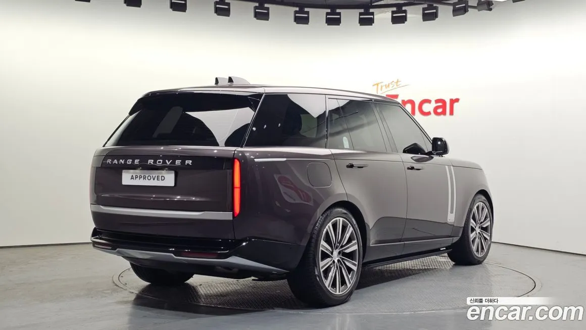 Land Rover Range Rover 2024 из KR, фото 2