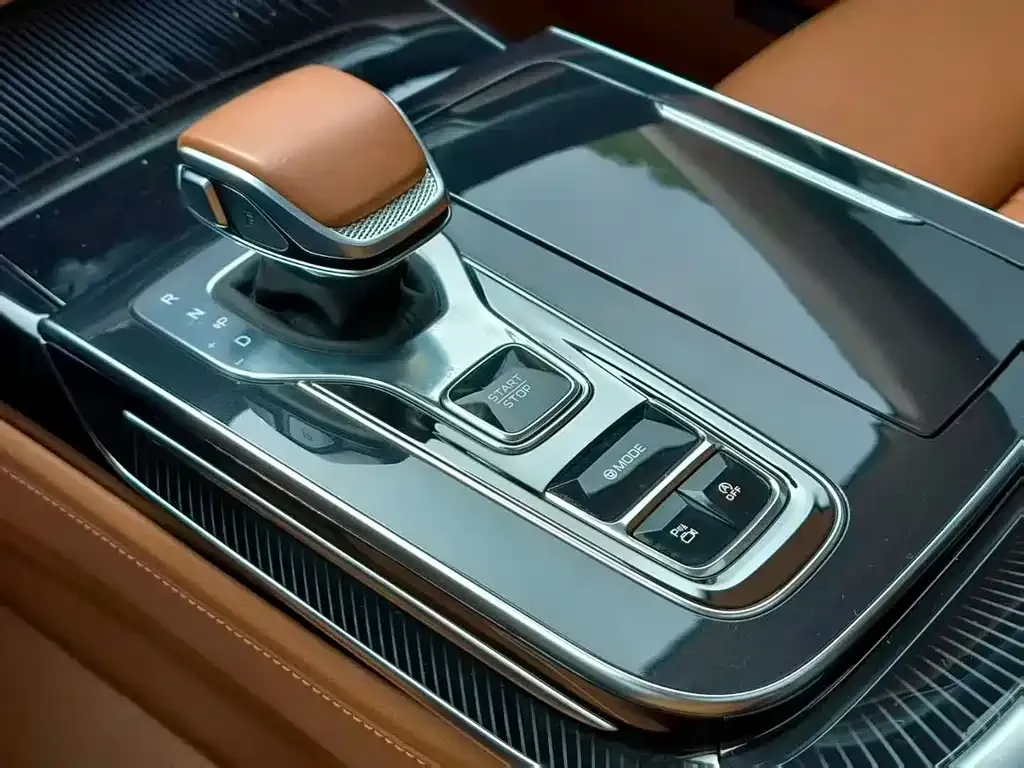 Hongqi H9 2025 из CN, фото 8