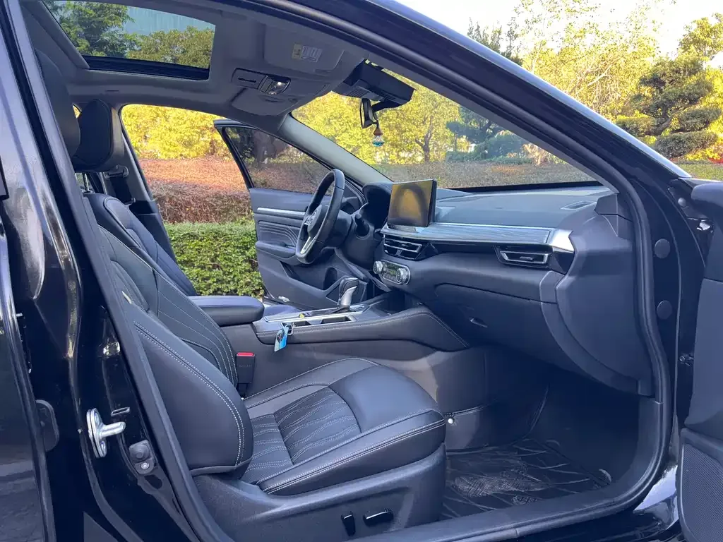 Nissan Teana 2024 из CN, фото 9