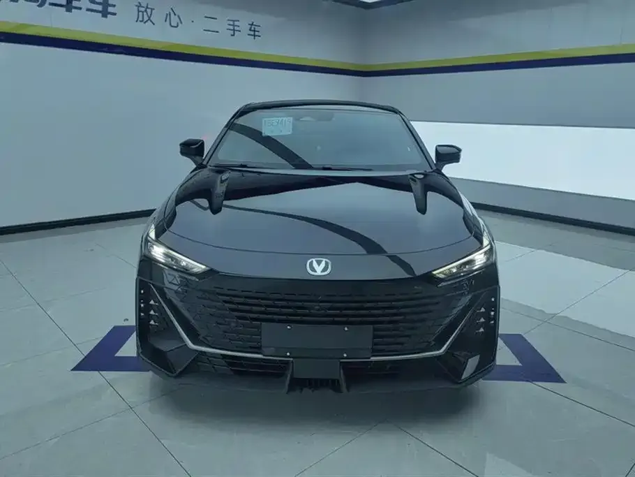 Changan UNI-V 2024 из CN, фото 2