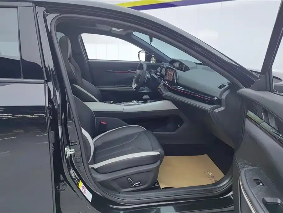 Changan UNI-V 2024 из CN, фото 8