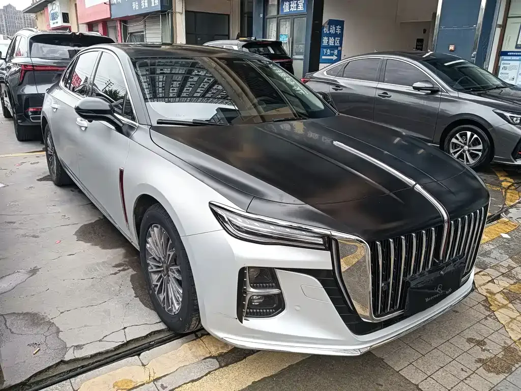 Hongqi H5 — фото 3