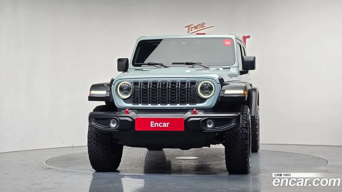 Jeep Wrangler 2024 из KR, фото 3