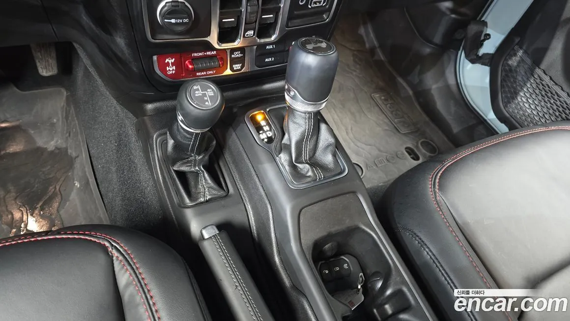 Jeep Wrangler 2024 из KR, фото 9