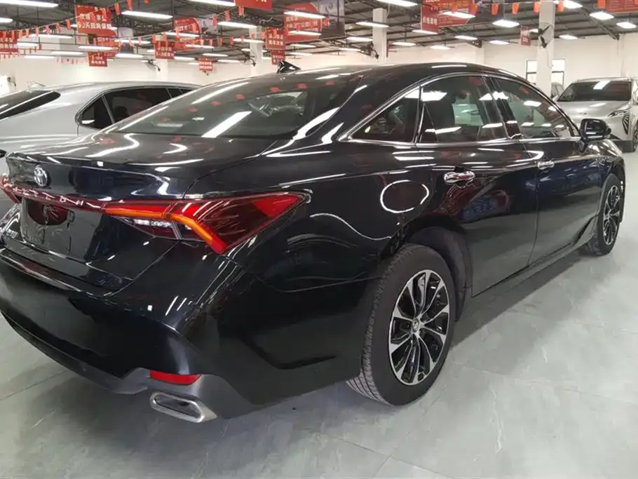 Toyota Avalon 2023 из CN, фото 3