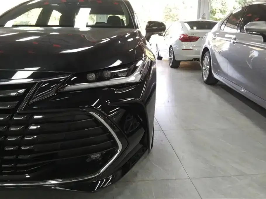 Toyota Avalon 2023 из CN, фото 5