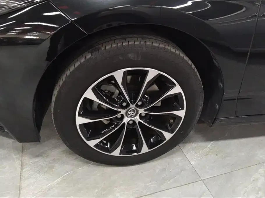 Toyota Avalon 2023 из CN, фото 6