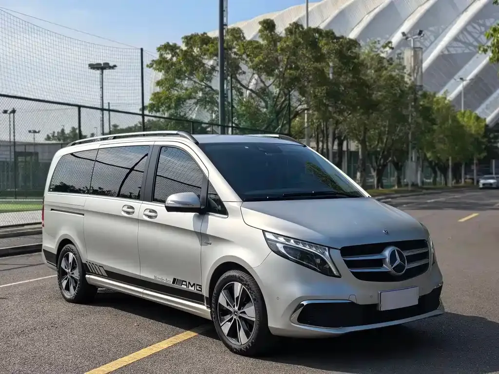 Mercedes-Benz V-Class 2022 из CN, фото 3