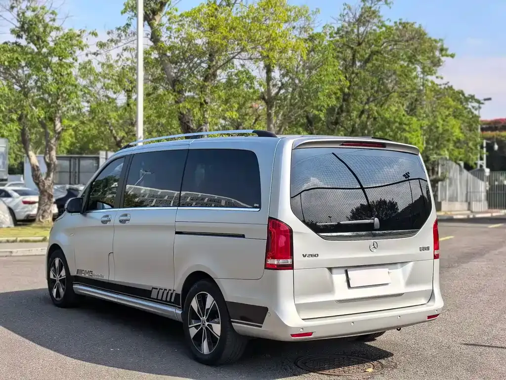 Mercedes-Benz V-Class 2022 из CN, фото 7