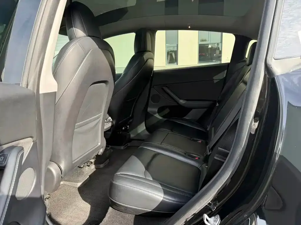 Tesla Model Y 2022 из CN, фото 6