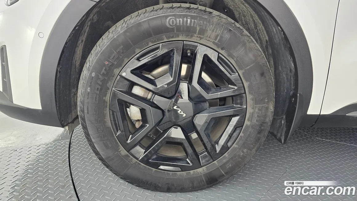 Kia Sorento — фото 5