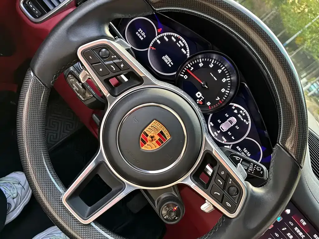 Porsche Cayenne 2023 из CN, фото 8