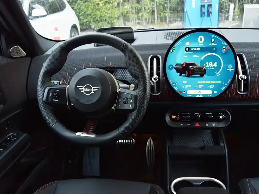 [object Object] Mini JCW Countryman 2024 из CN, фото 10