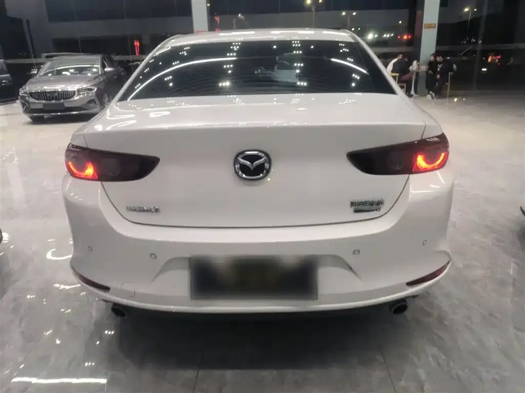 Mazda 3 Axela 2022 из CN, фото 6