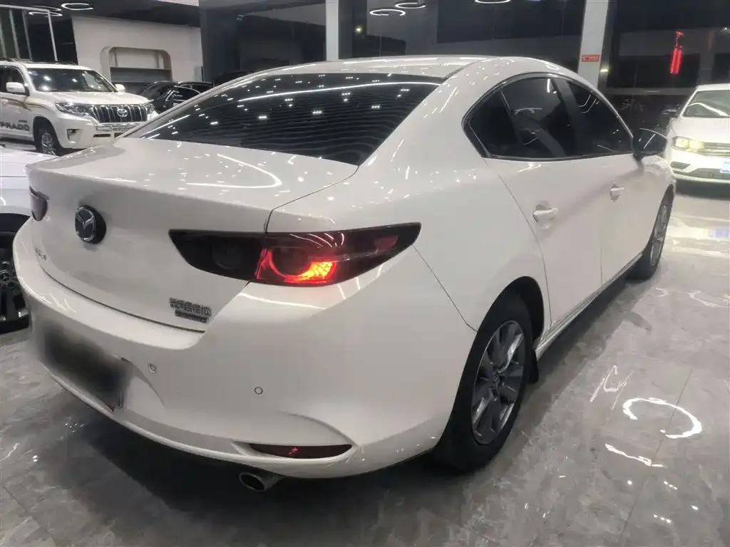 Mazda 3 Axela 2022 из CN, фото 7