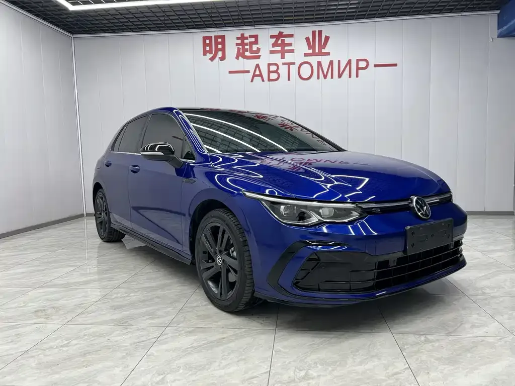 Volkswagen Golf 2021 из CN, фото 2