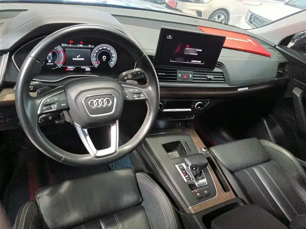 Audi Q5L 2022 из CN, фото 10