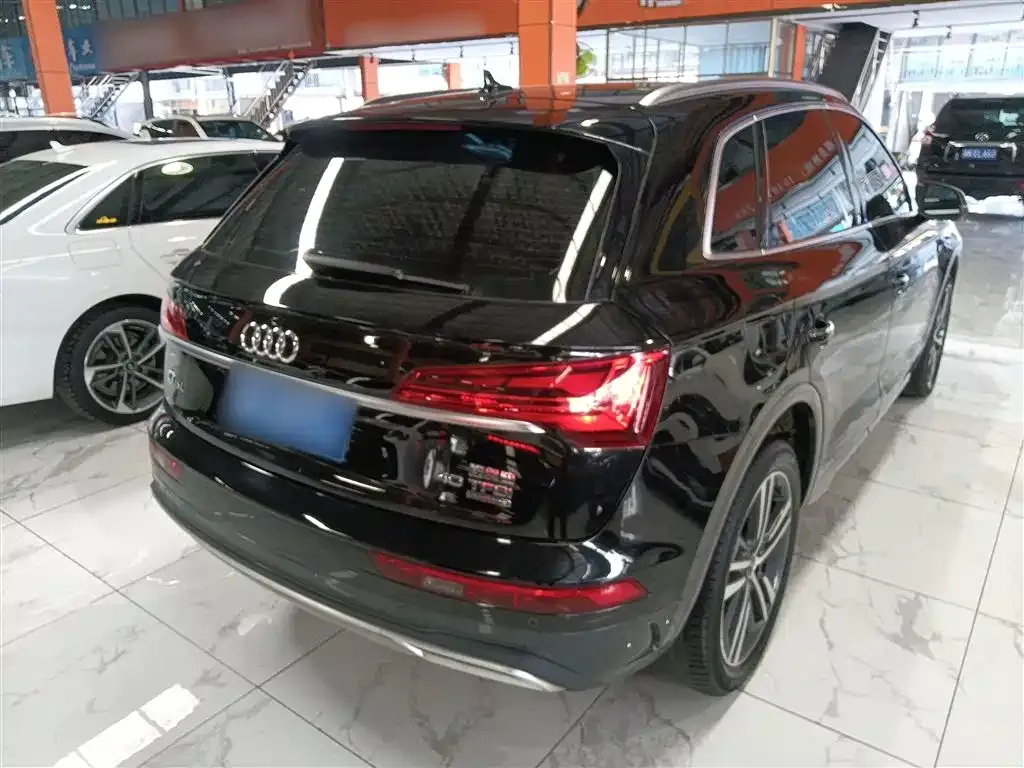 Audi Q5L 2022 из CN, фото 7
