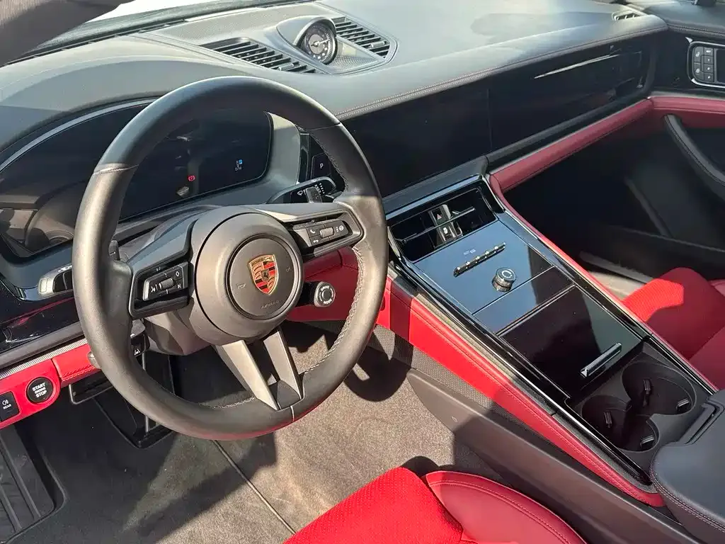 Porsche Panamera — фото 10