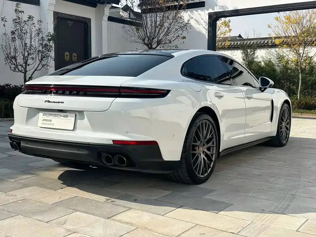 Porsche Panamera — фото 4