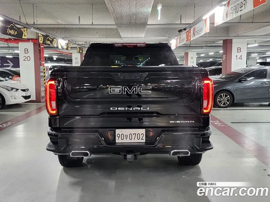 GMC Sierra — фото 4