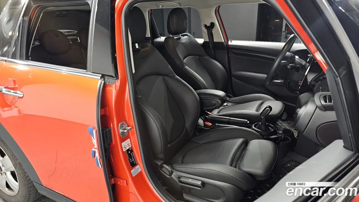 Mini Cooper 2021 из KR, фото 10