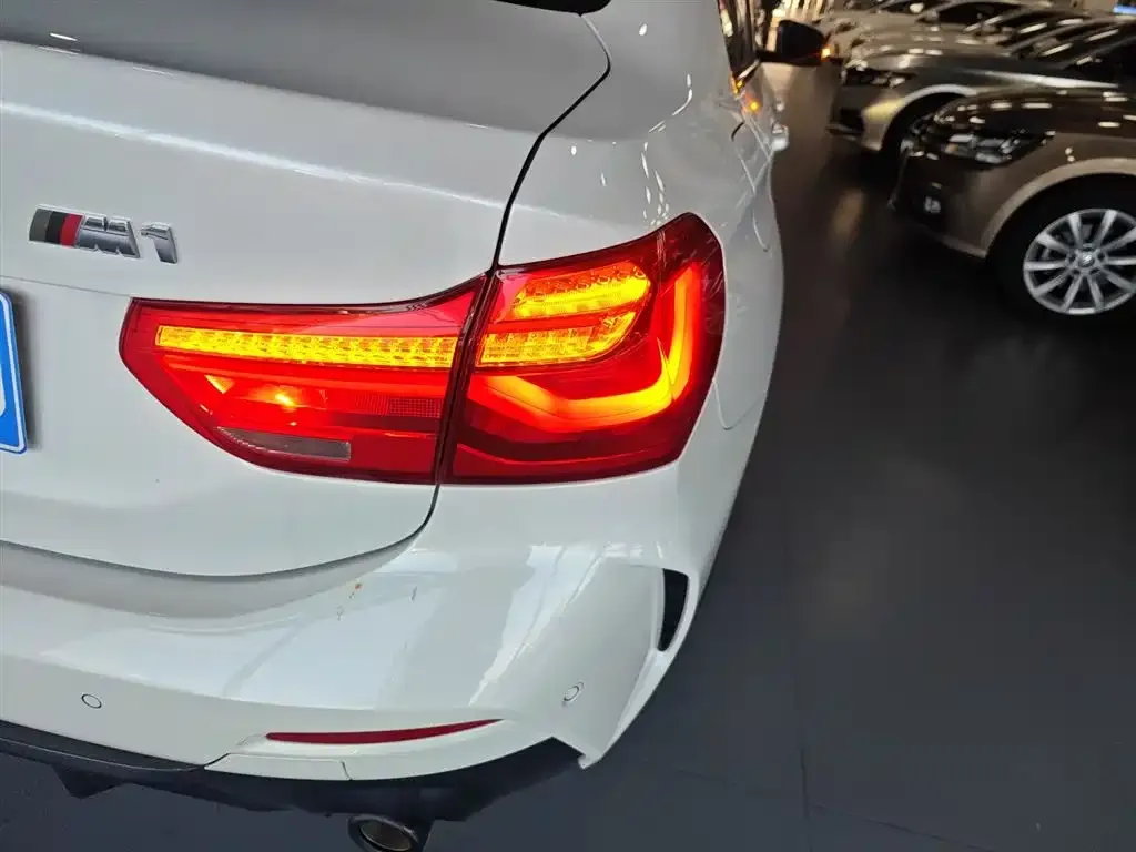 BMW 1 Series 2022 из CN, фото 8