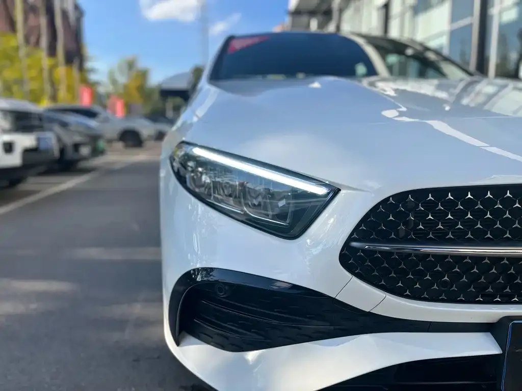 Mercedes-Benz A-Class 2023 из CN, фото 5