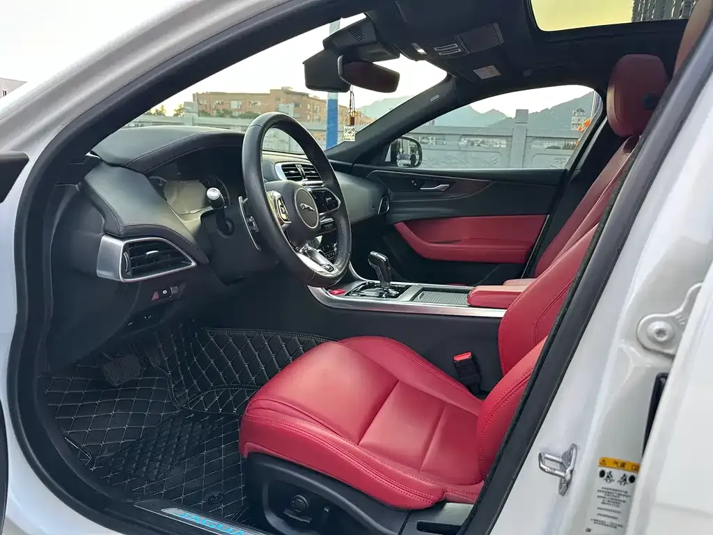 Jaguar XEL 2021 из CN, фото 8