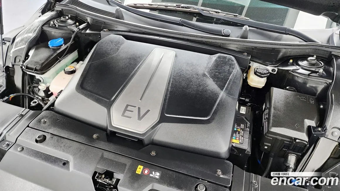 Kia EV6 — фото 6