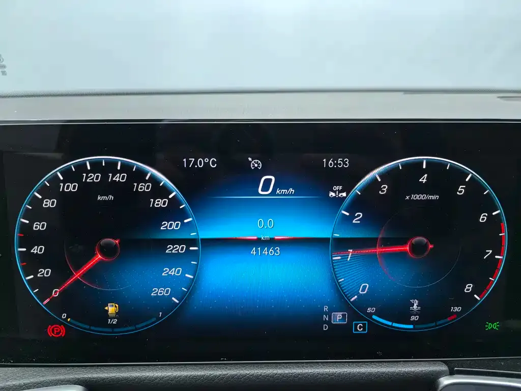 Mercedes-Benz GLB 2023 из CN, фото 8