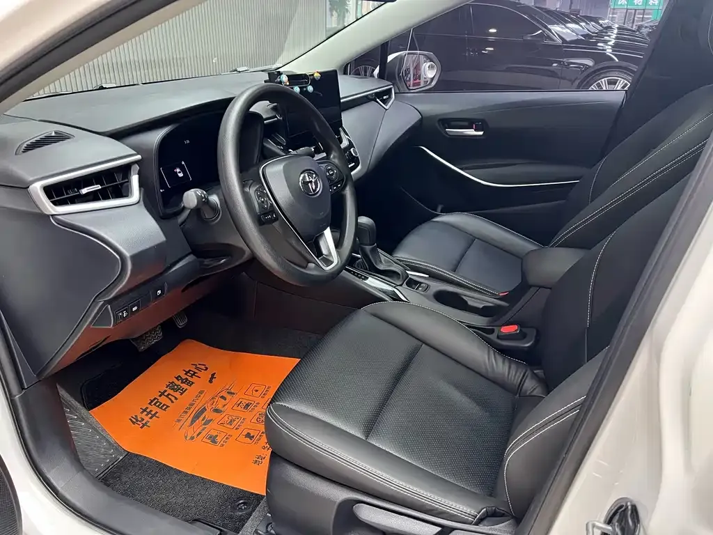 Toyota Corolla 2023 из CN, фото 9