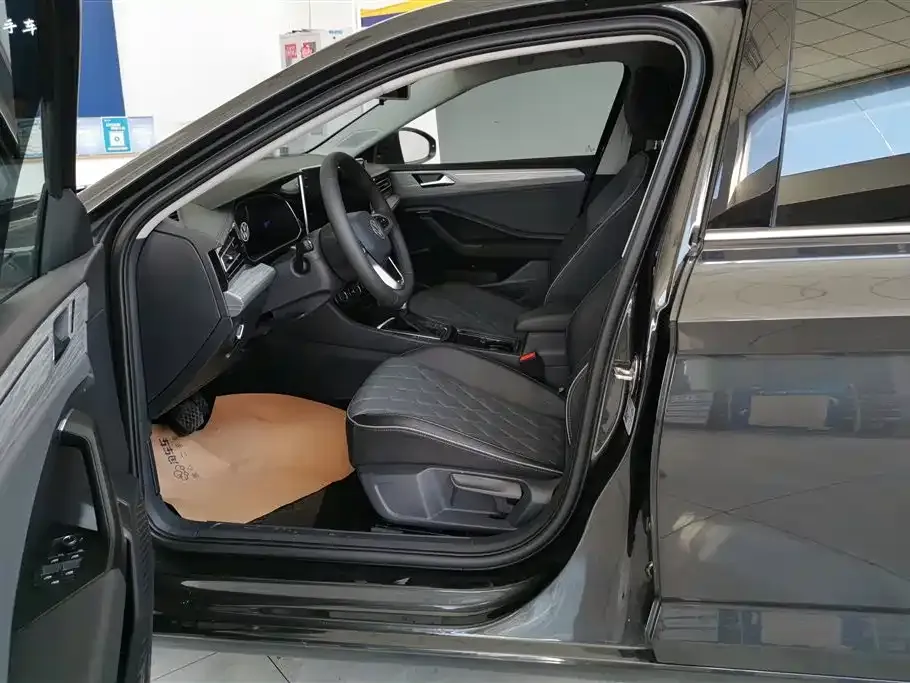 Volkswagen Sagitar 2023 из CN, фото 9