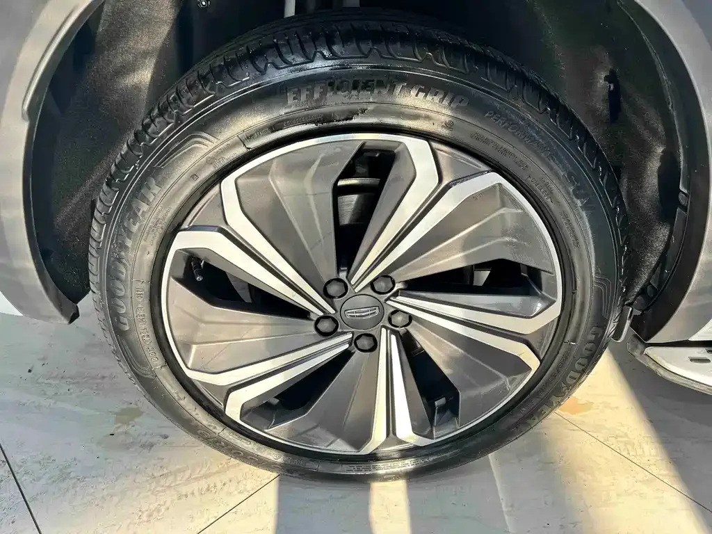 Geely Xingyue L 2022 из CN, фото 7