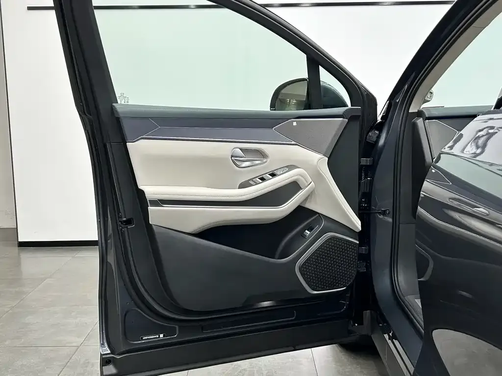 BYD Tang L 2025 из CN, фото 7