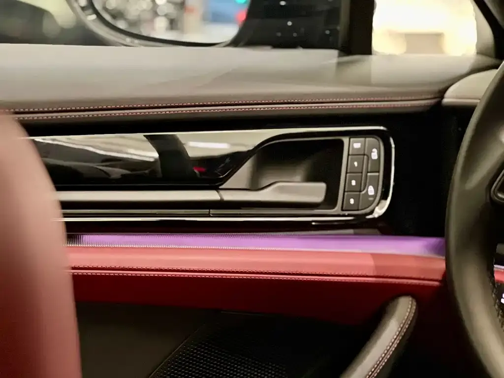 Porsche Panamera — фото 10