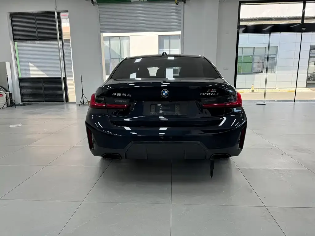 BMW 3 Series 2024 из CN, фото 5