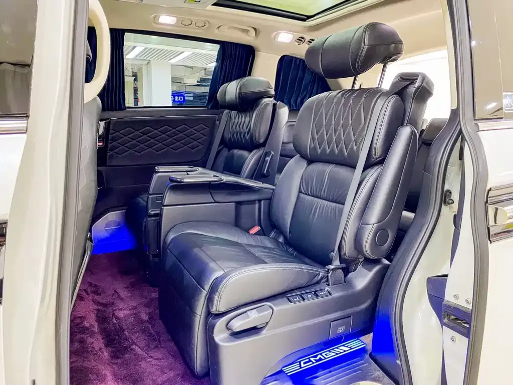 Honda Elysion 2021 из CN, фото 6