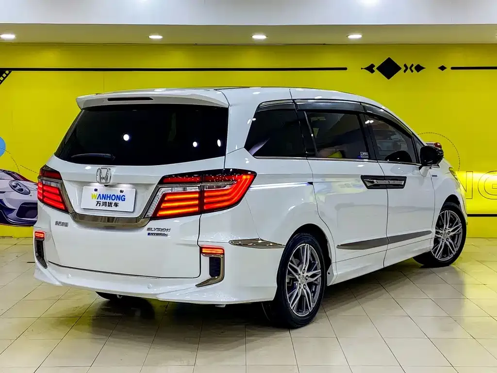 Honda Elysion 2021 из CN, фото 7