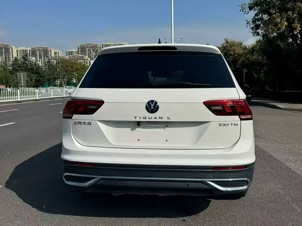 Volkswagen Tiguan L 2022 из CN, фото 5
