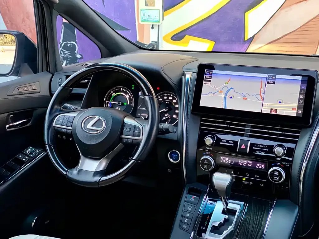 Lexus LM 2023 из CN, фото 7