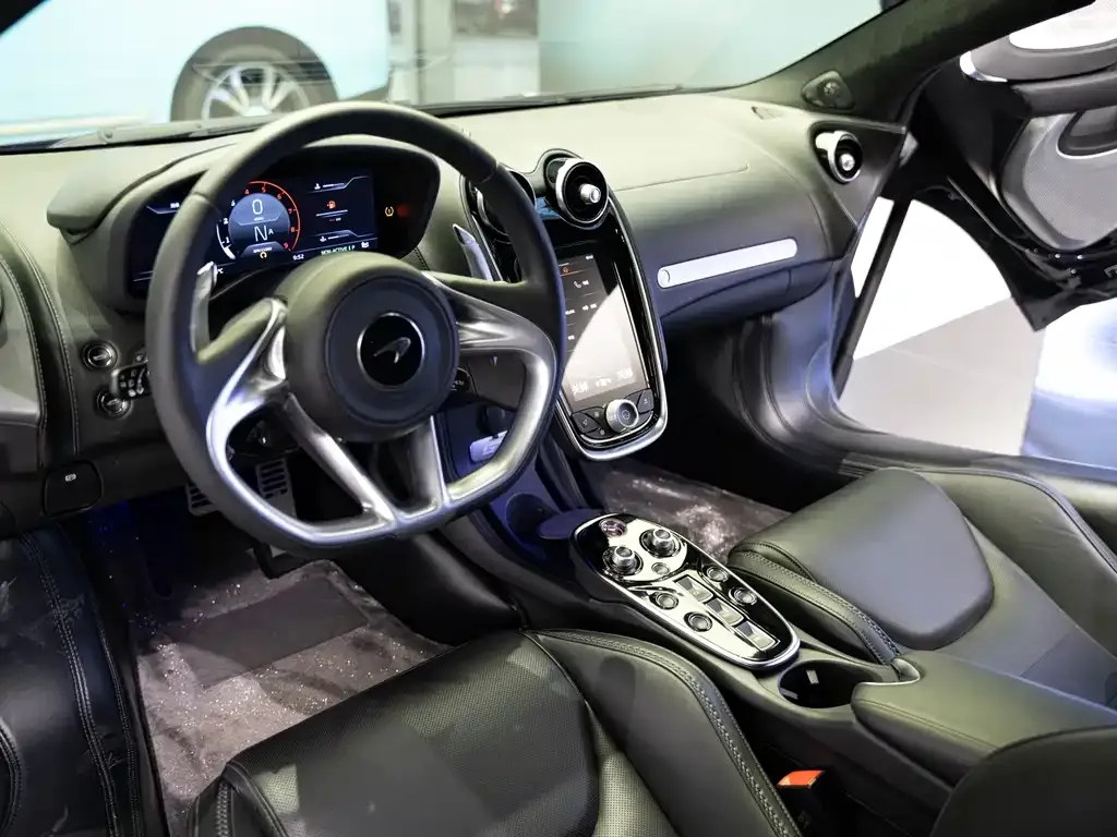 McLaren GT 2023 из CN, фото 4