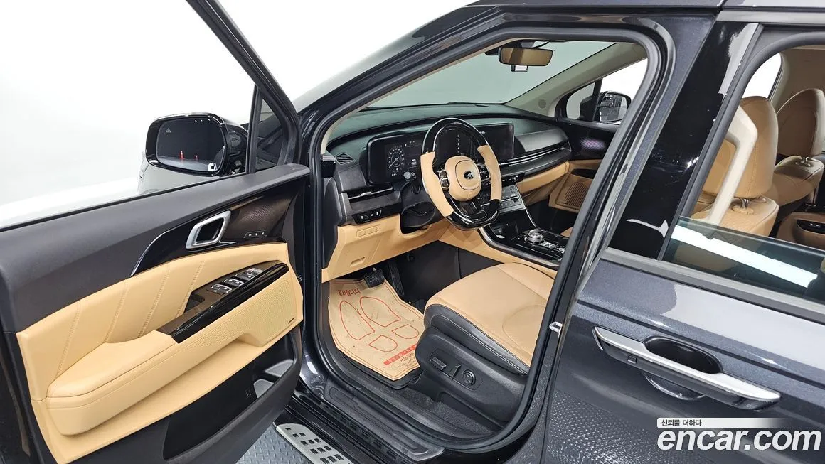 Kia Carnival — фото 10