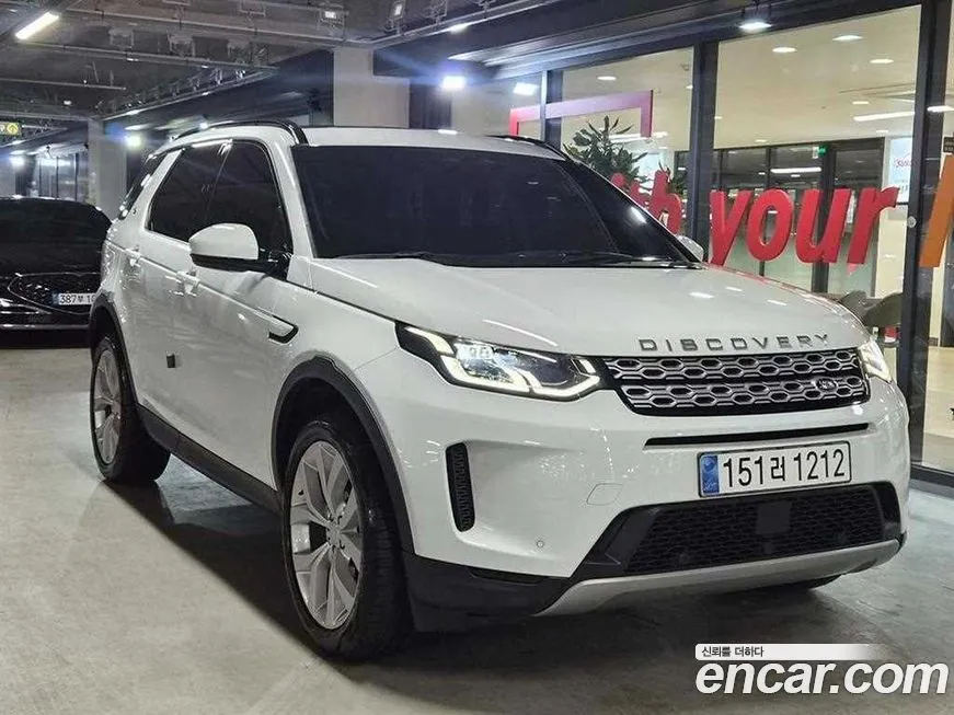 Land Rover Discovery Sport — фото 1